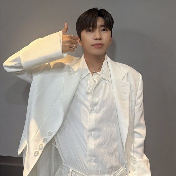 Latest photo of Lim Youngwoong