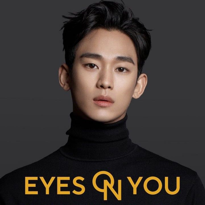 粉絲拍下的金秀賢瞬間