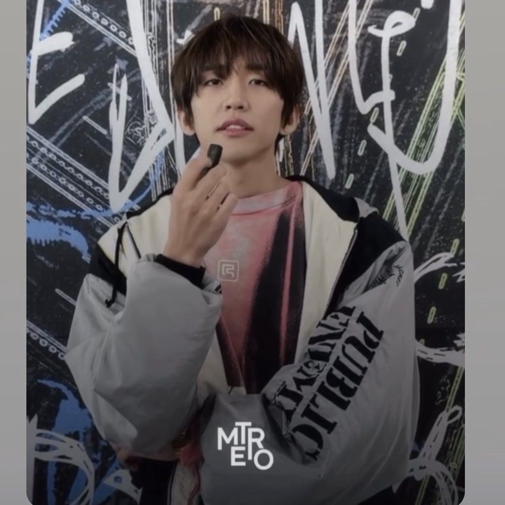 李承允的最新照片