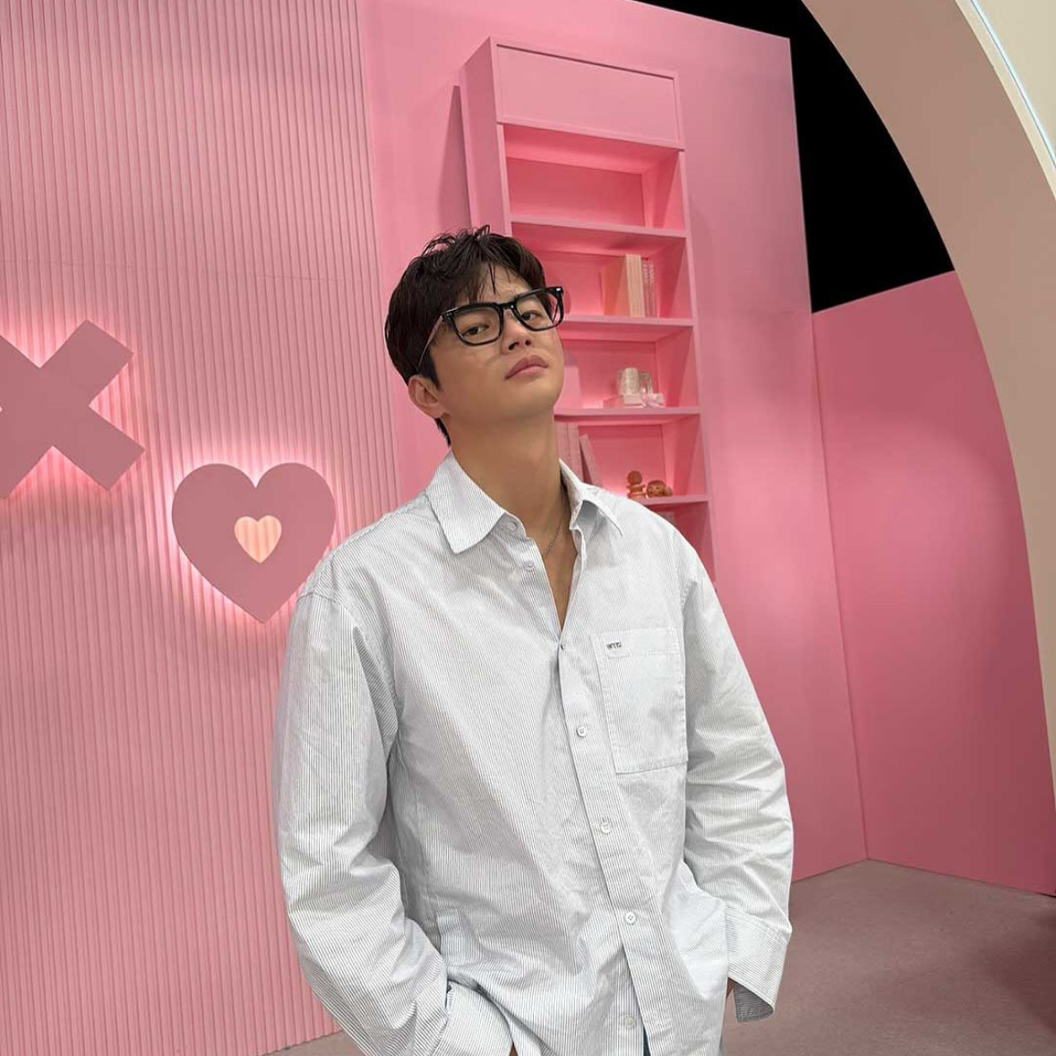Recent activity shot of Seo Inguk