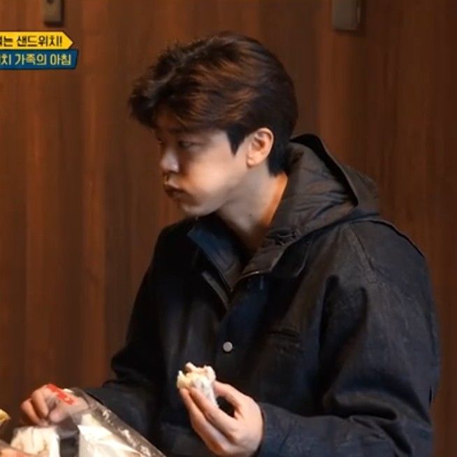 박지현 최근 활동샷