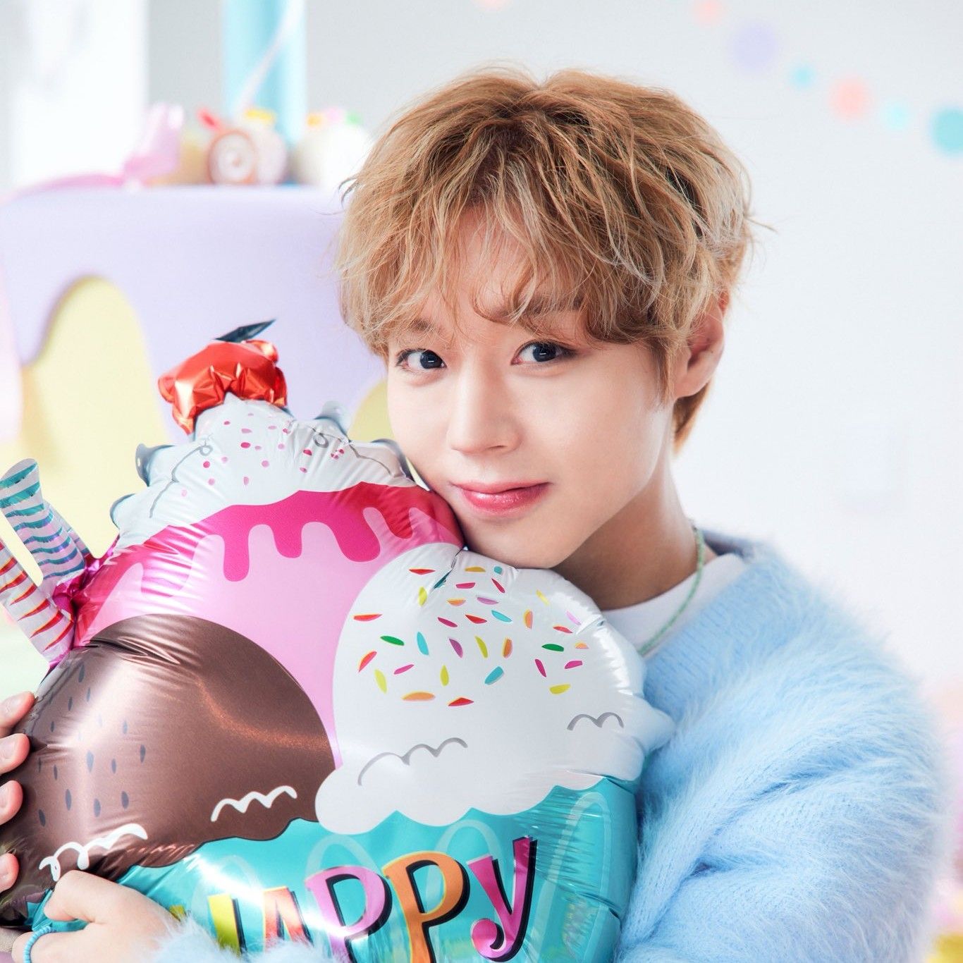 A moment captured by a fan of Park Jihoon