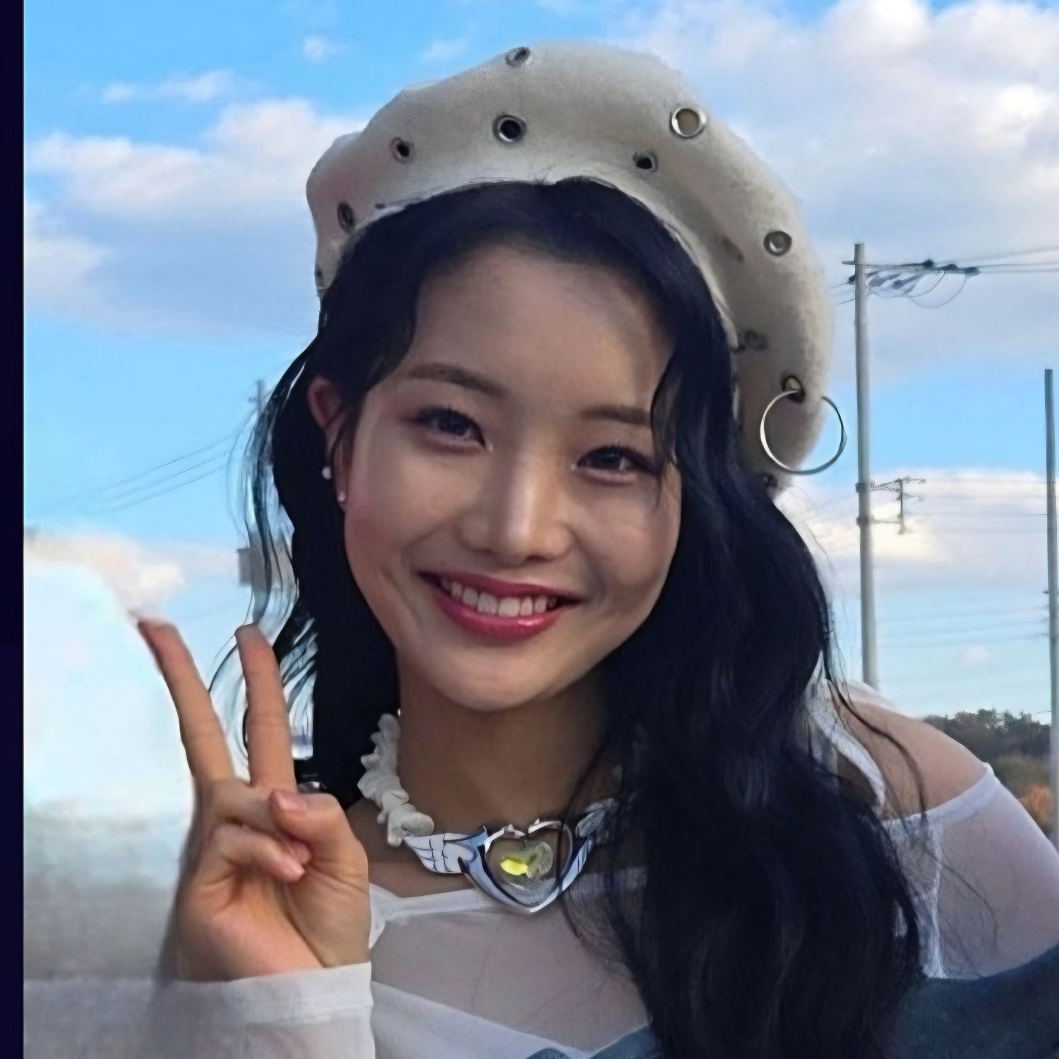 A moment captured by a fan of Kim Soyeon (2004)