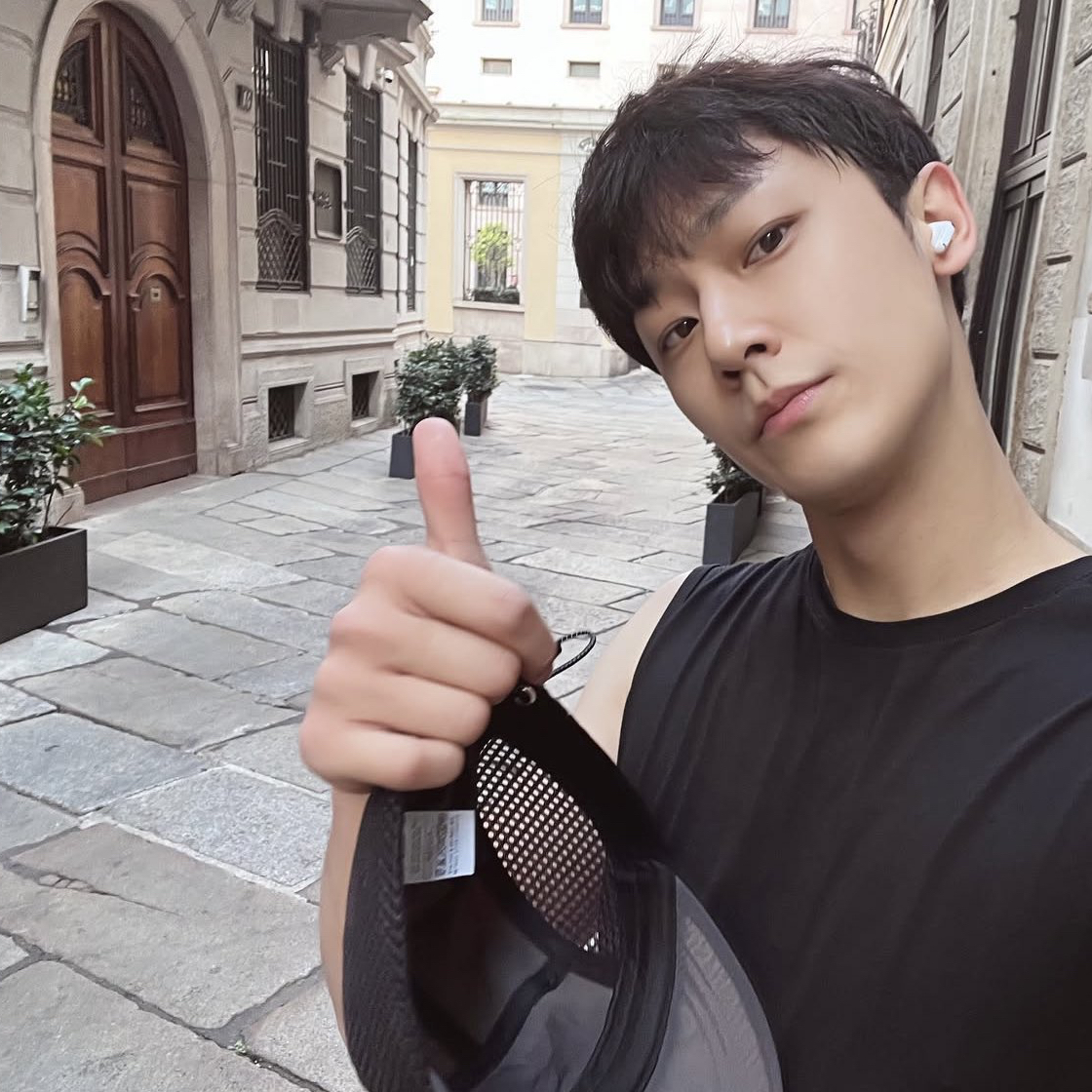 Recent activity shot of Lee Dohyun