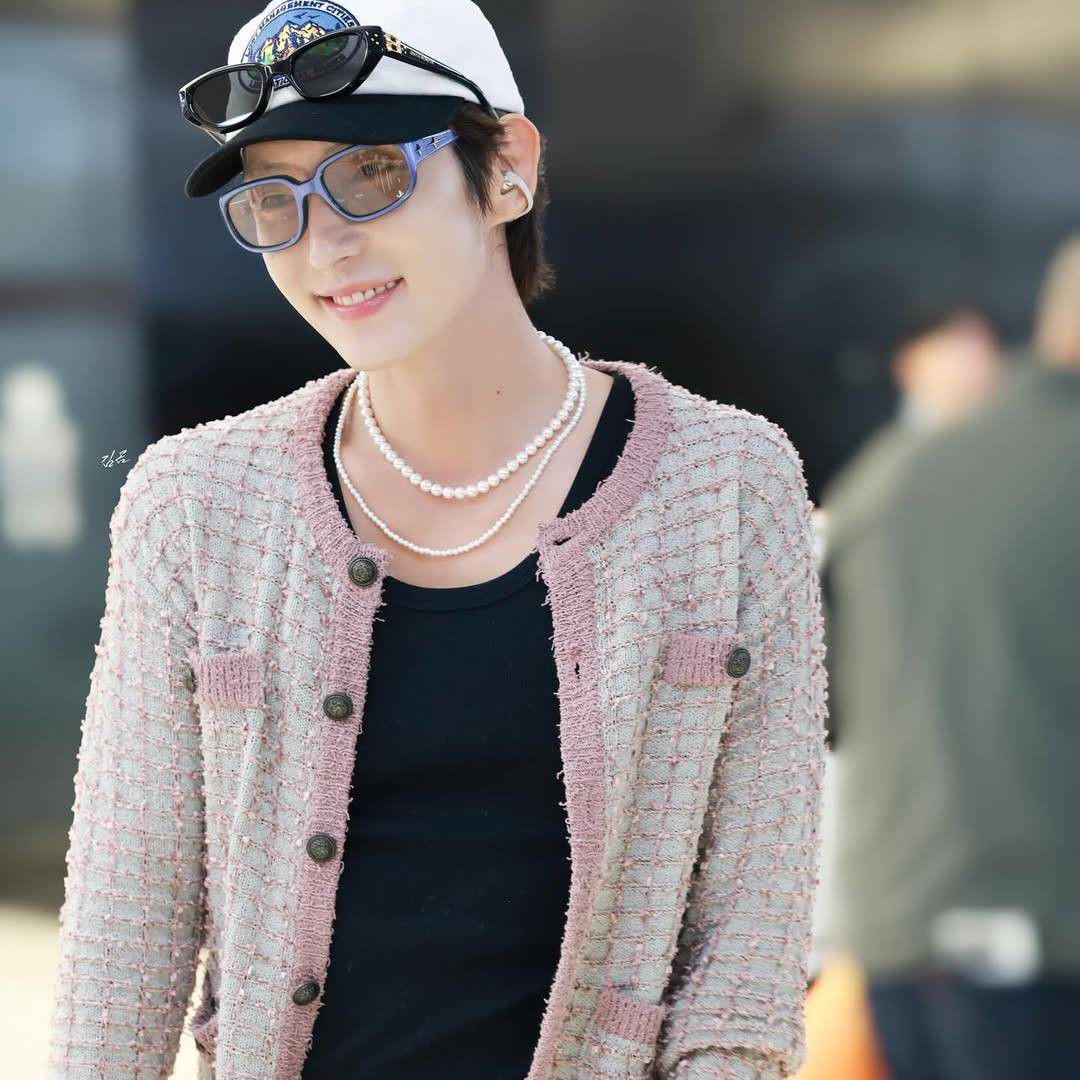 Recent activity shot of Lee Joongi