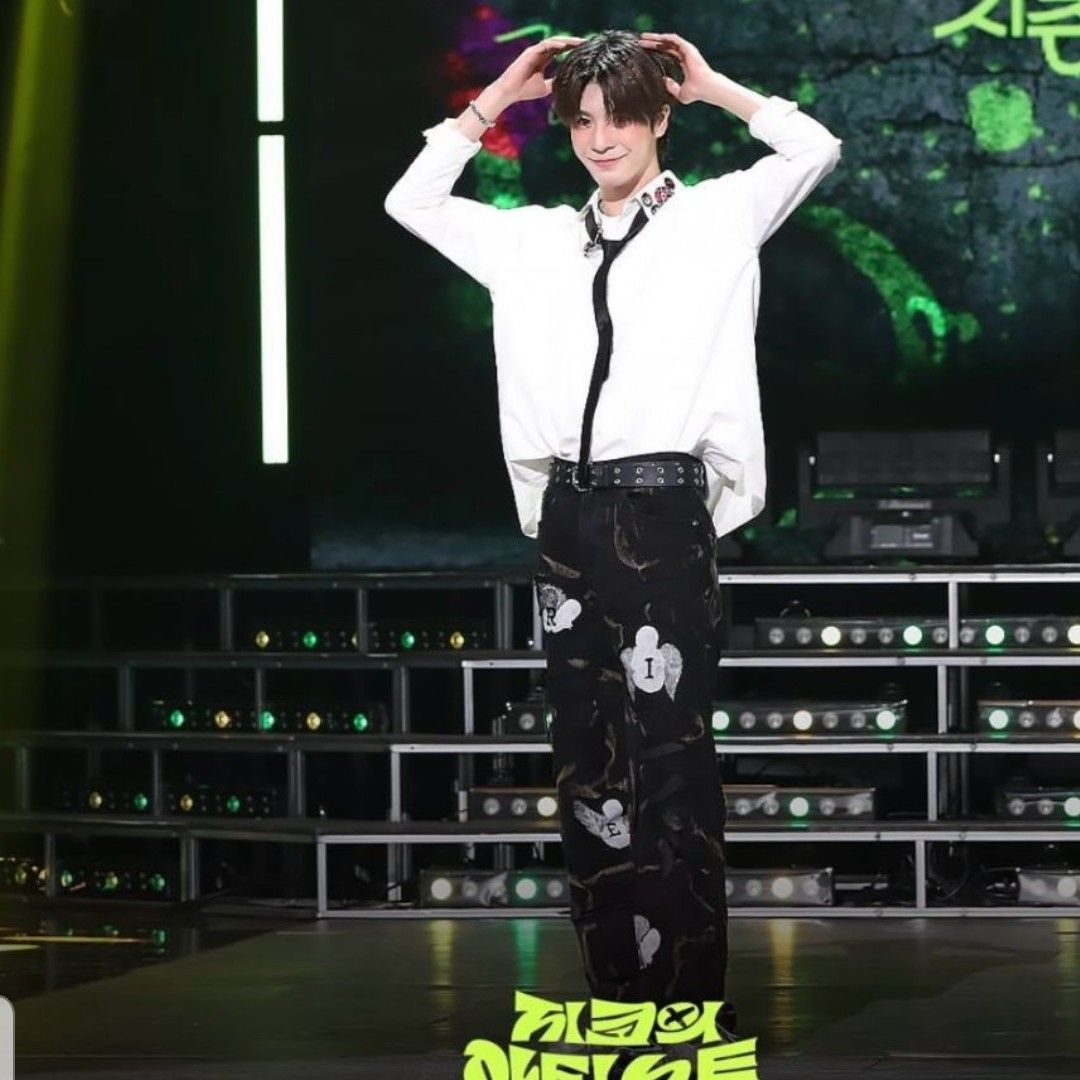 Foto kegiatan terbaru dari Jeong Dongwon