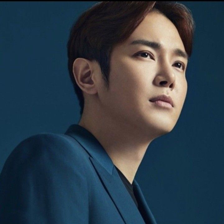Recent activity shot of Hwanhee