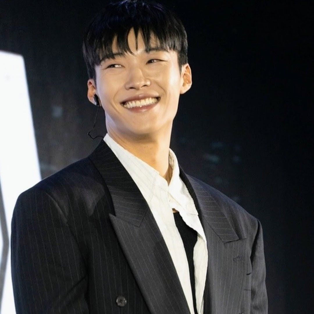 Recent activity shot of Woo Dohwan