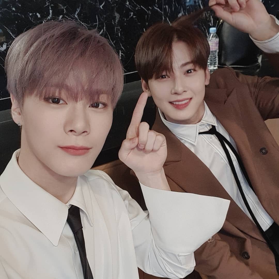 Cuplikan di balik layar dari Cha Eunwoo