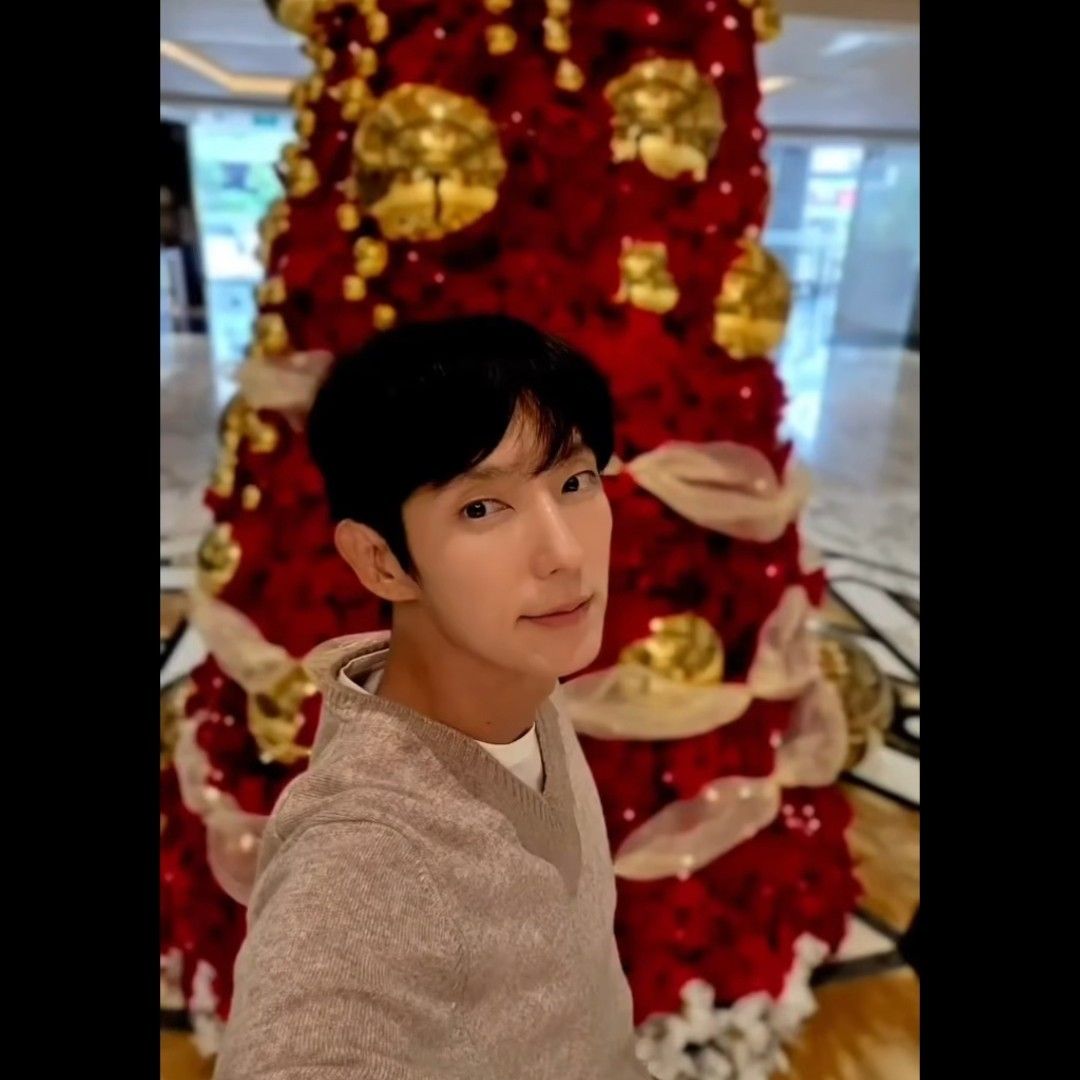 Latest photo of Lee Joongi