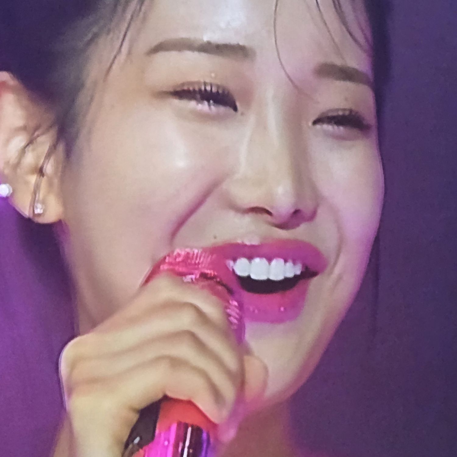 Behind-the-scenes cut of Kim Soyeon (2004)