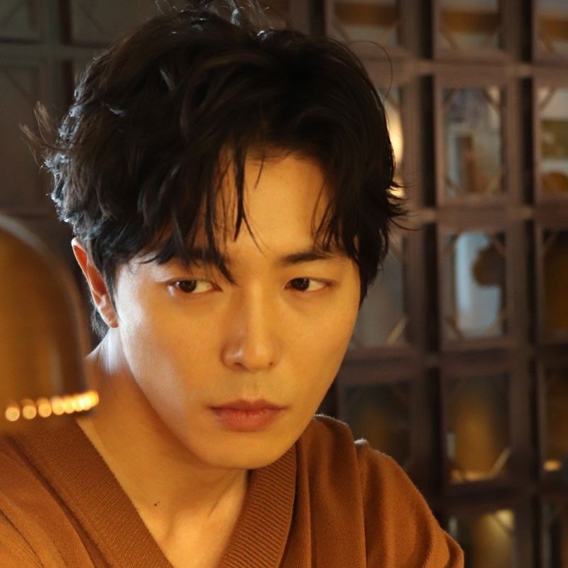 A moment captured by a fan of Kim Jaewook