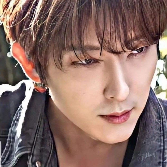 Foto terbaru dari Lee Joongi