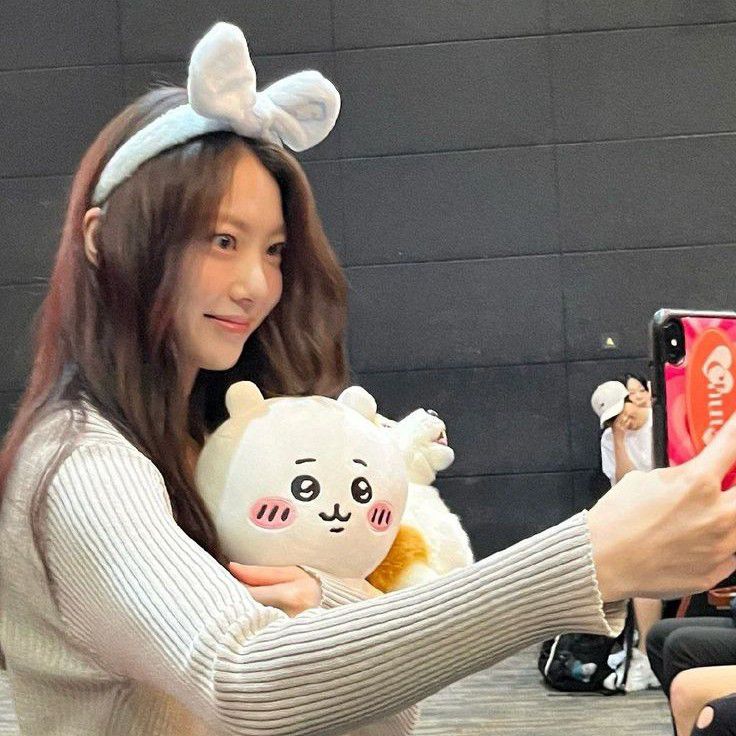 Behind-the-scenes cut of Gong Seungyeon