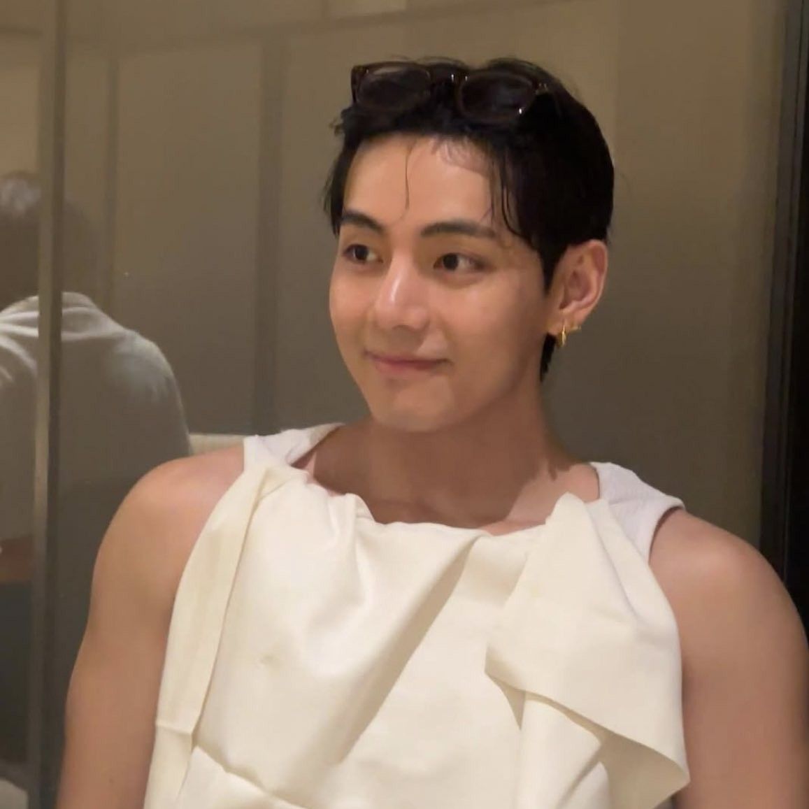 Recent activity shot of Kim Taehyung (V)