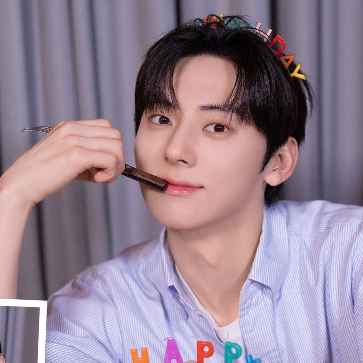 Recent activity shot of Hwang Minhyun