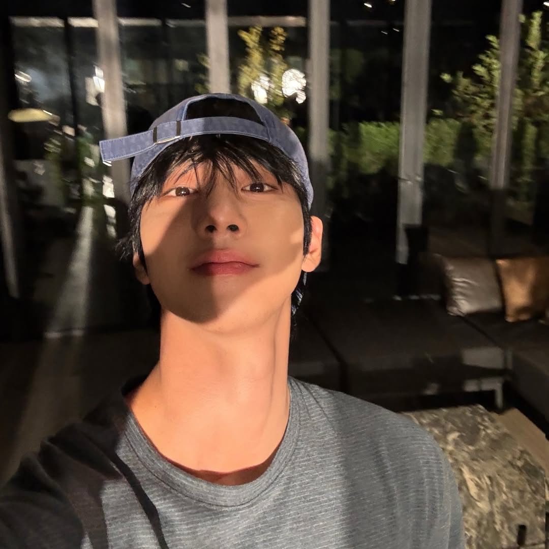 安孝燮的最新照片