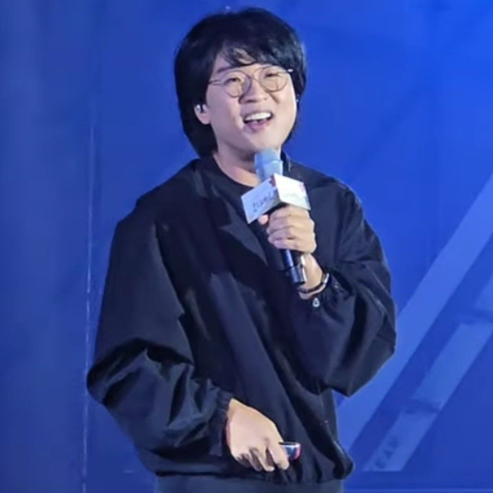 Latest photo of Bak Changgeun
