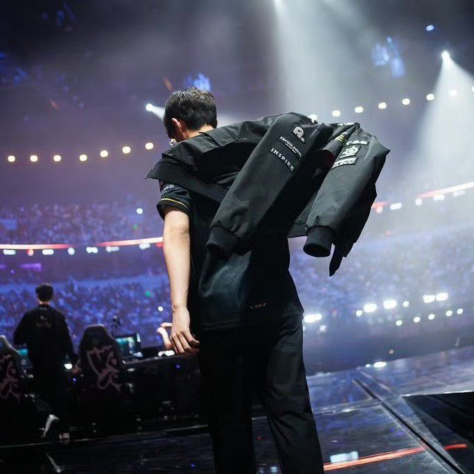 Behind-the-scenes cut of Oner