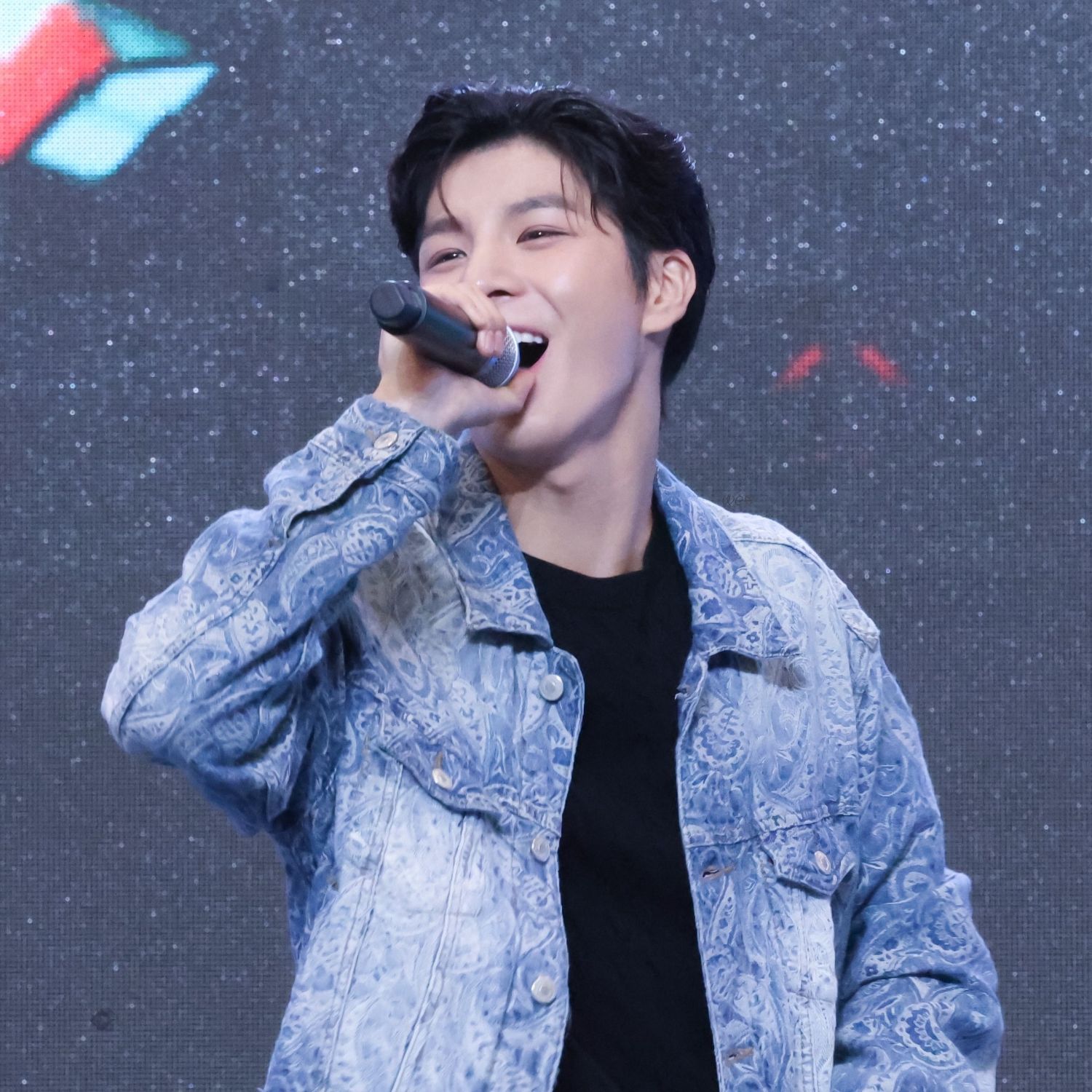 정동원의 비하인드 컷