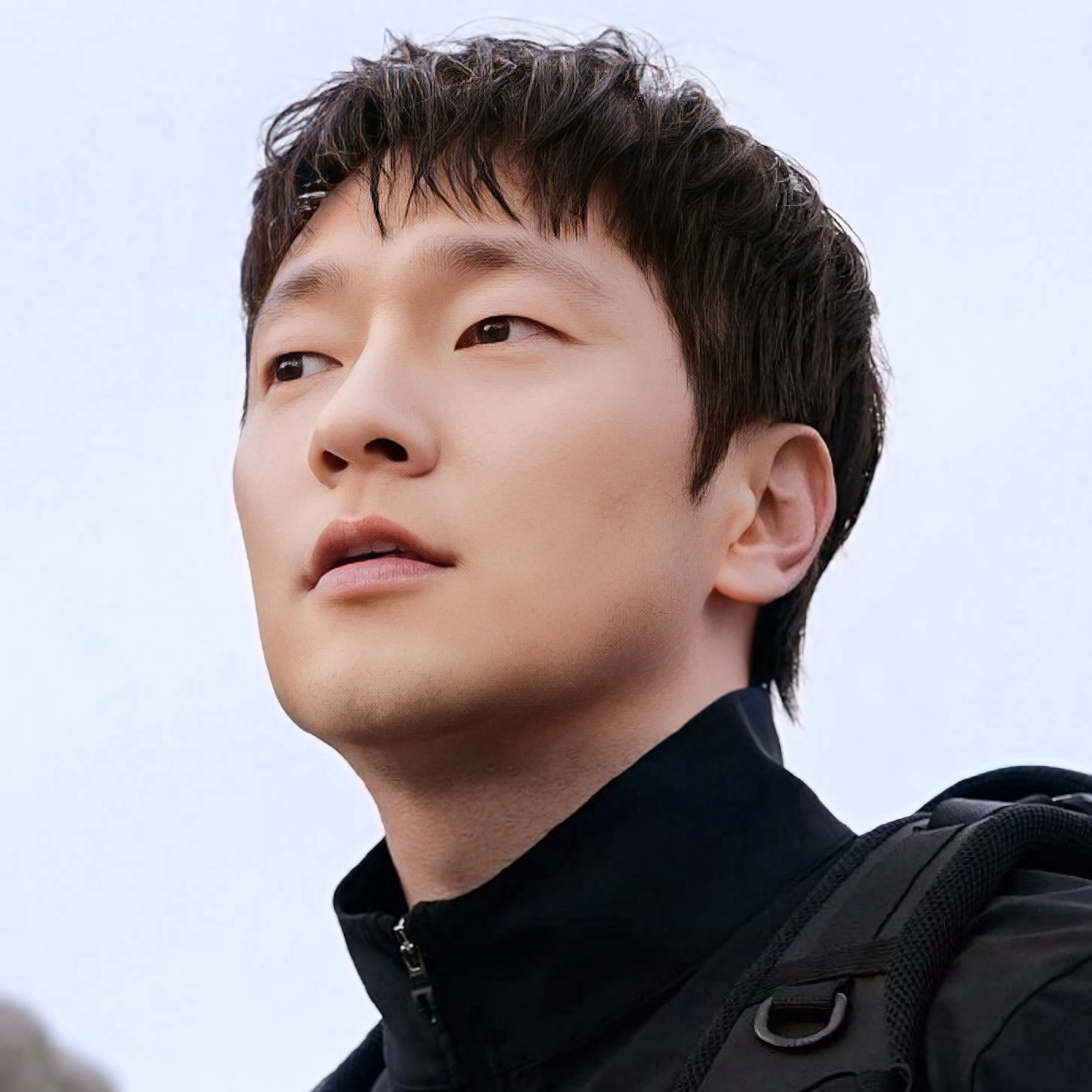 Latest photo of Son Seokkoo