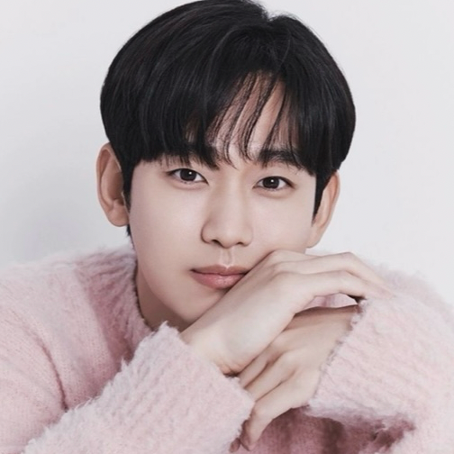 Foto terbaru dari Kim Soohyun