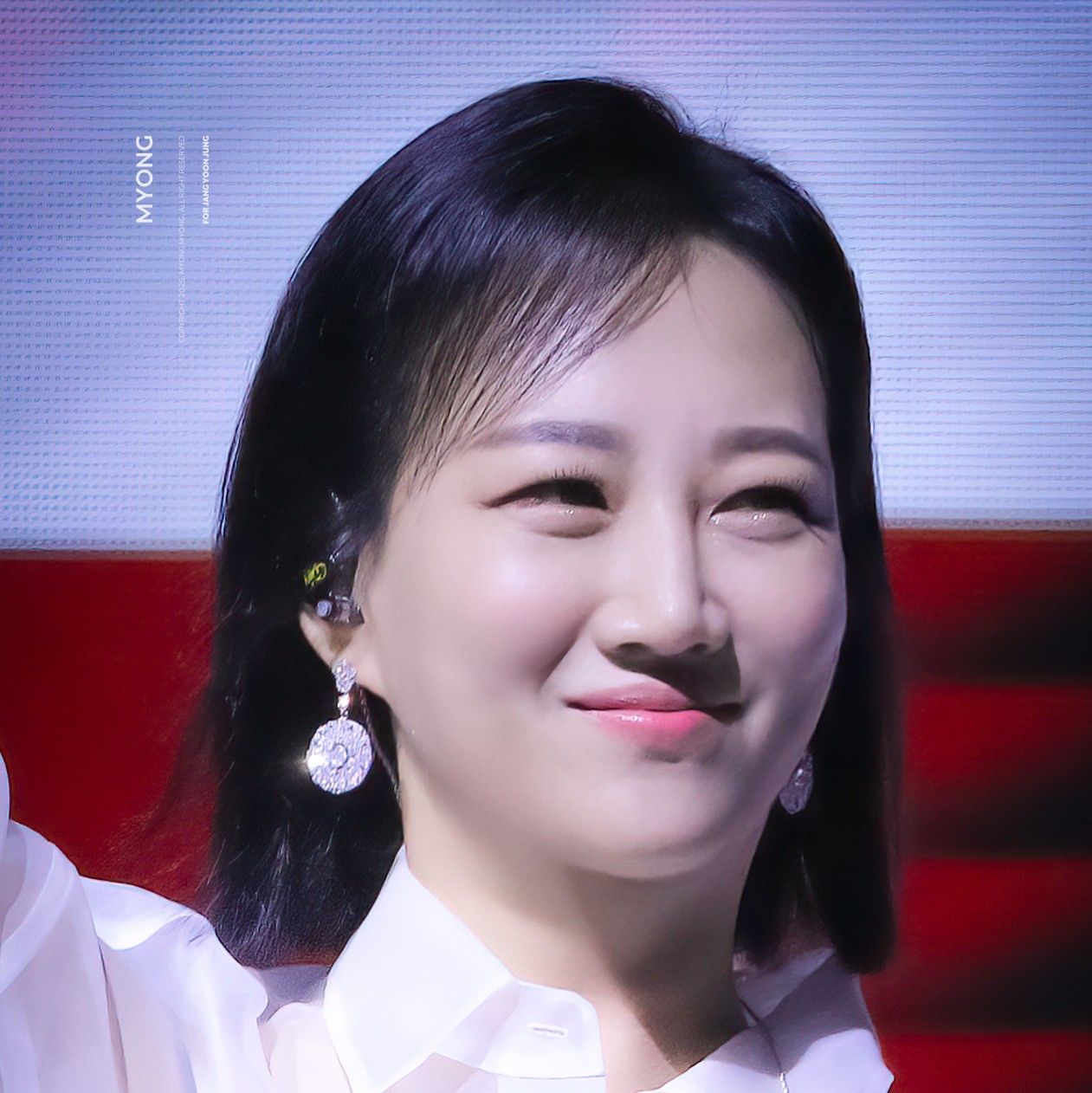 Behind-the-scenes cut of Jang Yoonjeong
