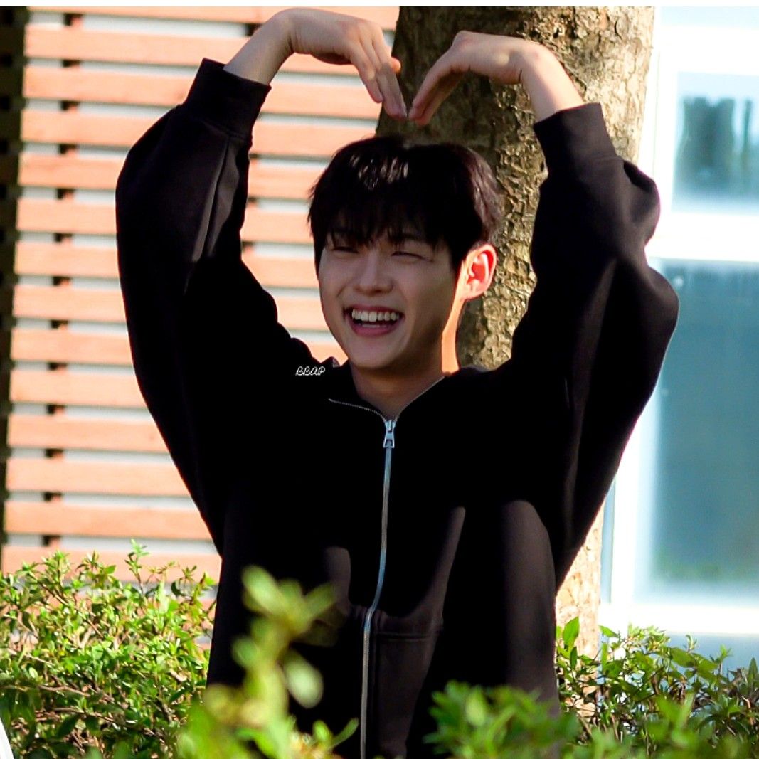 Behind-the-scenes cut of Choi Jaemyeong