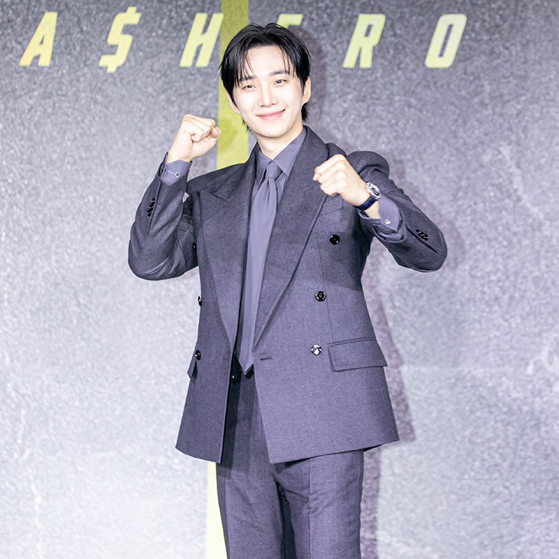 粉丝拍下的李俊昊瞬间