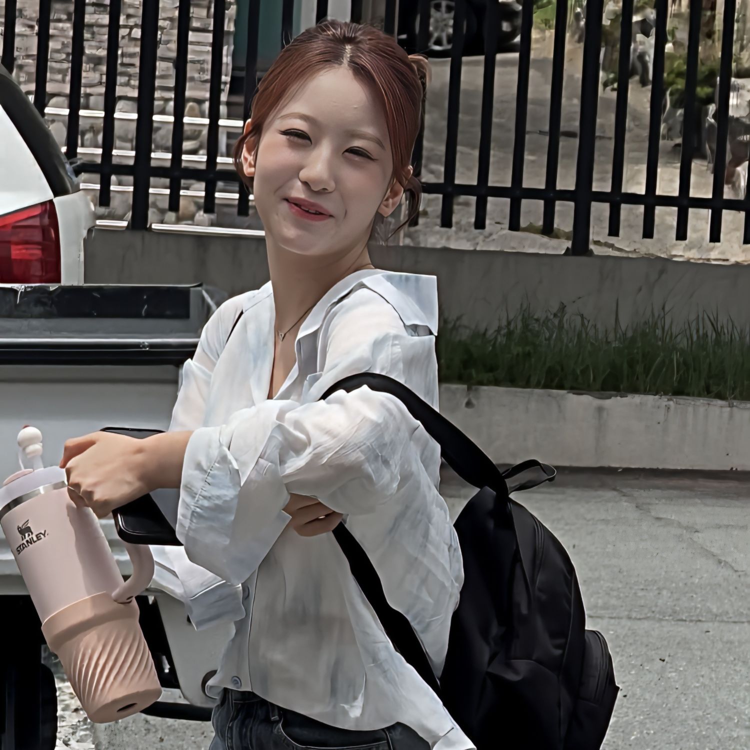 Recent activity shot of Oh Yujin