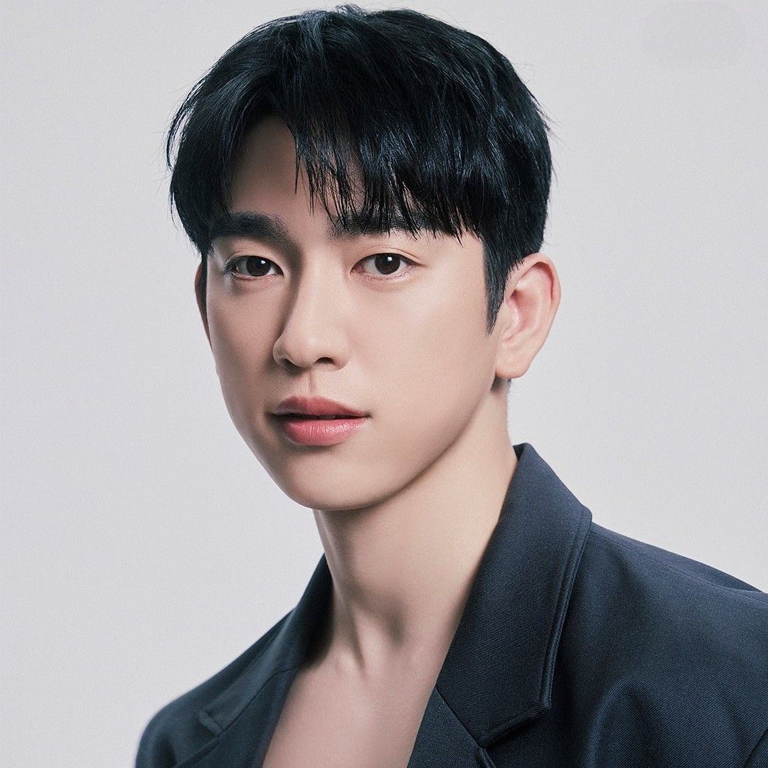 Latest photo of Park Jinyoung