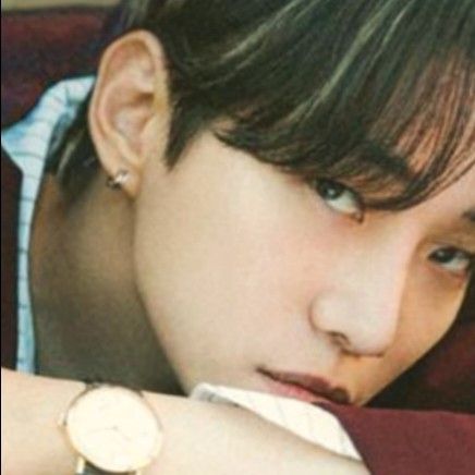 Behind-the-scenes cut of Lee Junho