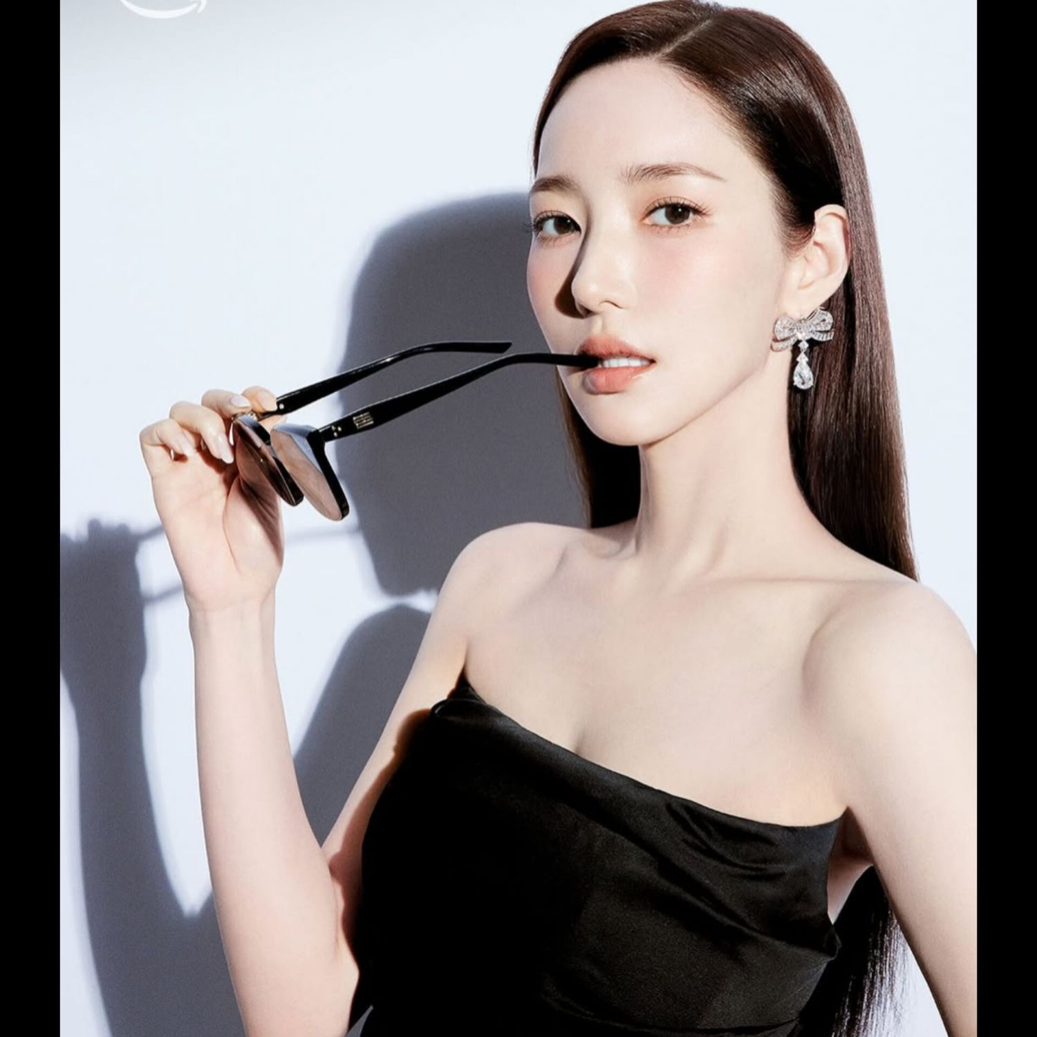 Foto terbaru dari Park Minyoung