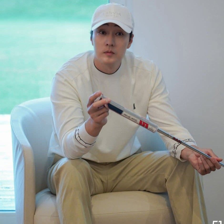 Latest photo of So Jisub