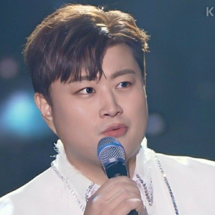 김호중의 비하인드 컷