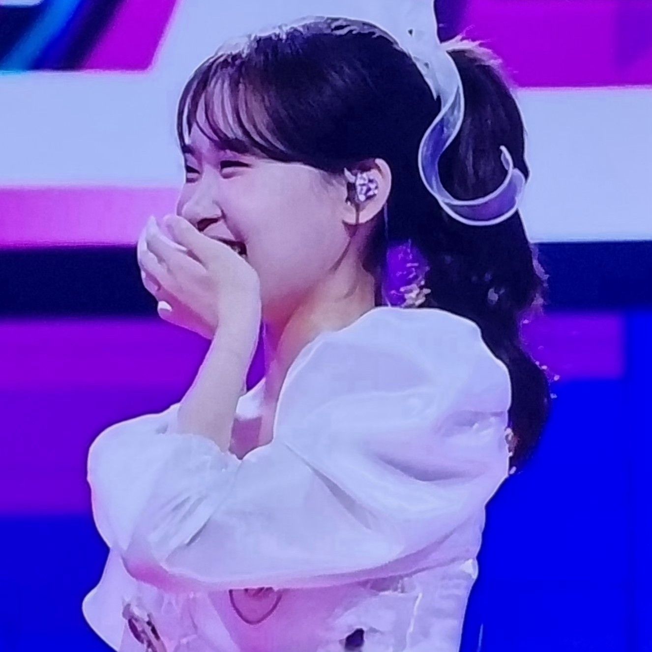 A moment captured by a fan of Kim Dahyun