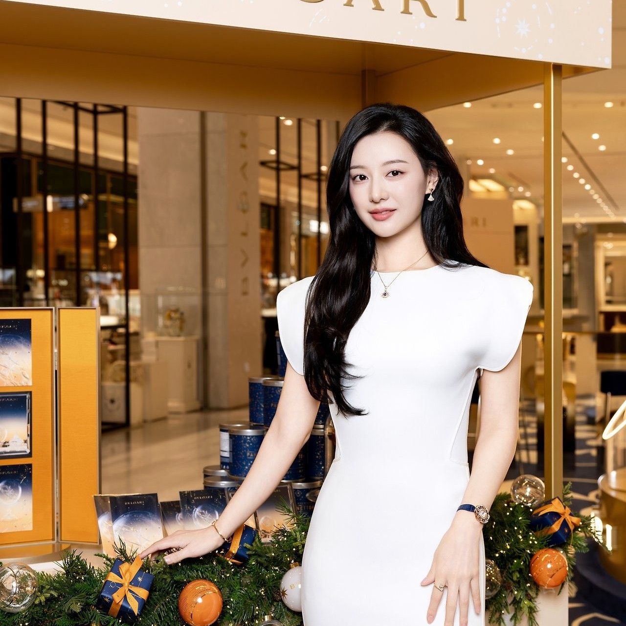 Recent activity shot of Kim Jiwon