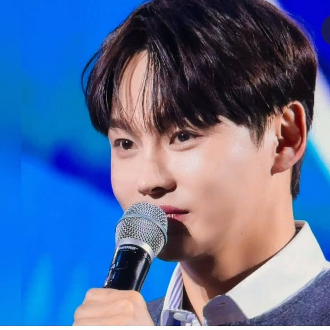 박서진의 최신 사진