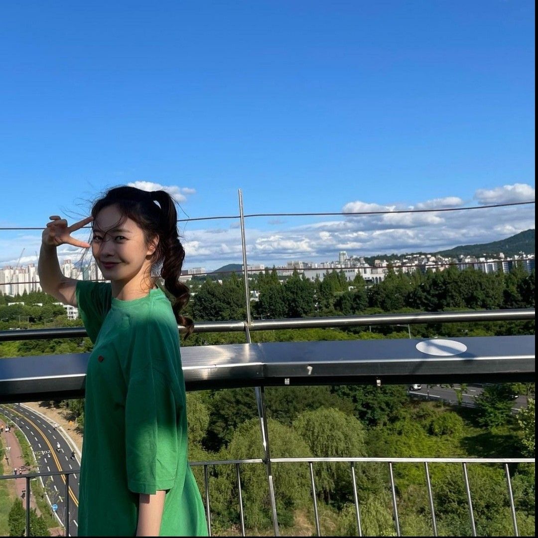 Latest photo of Jeon Somin