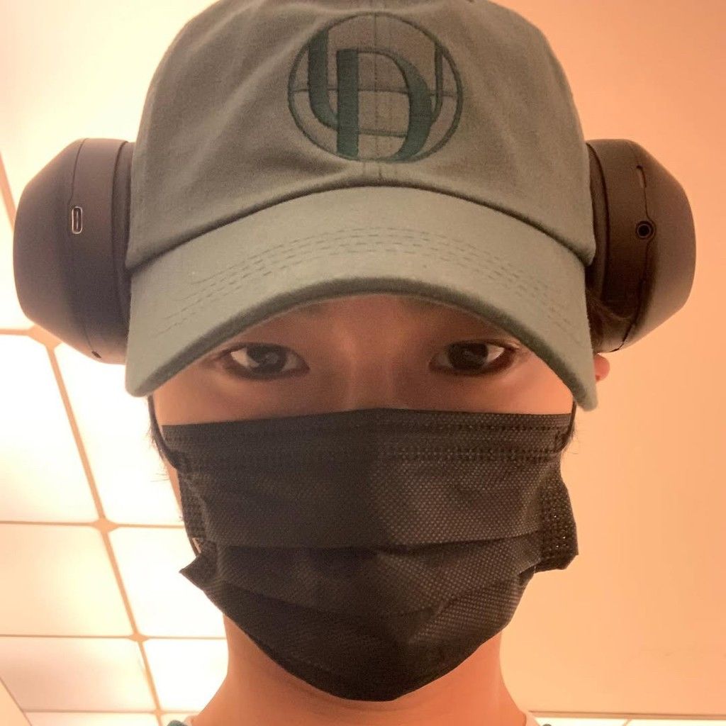 A moment captured by a fan of Byeon Wooseok