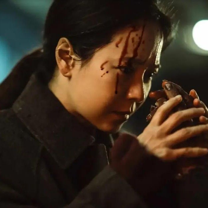 Cuplikan di balik layar dari Song Jihyo