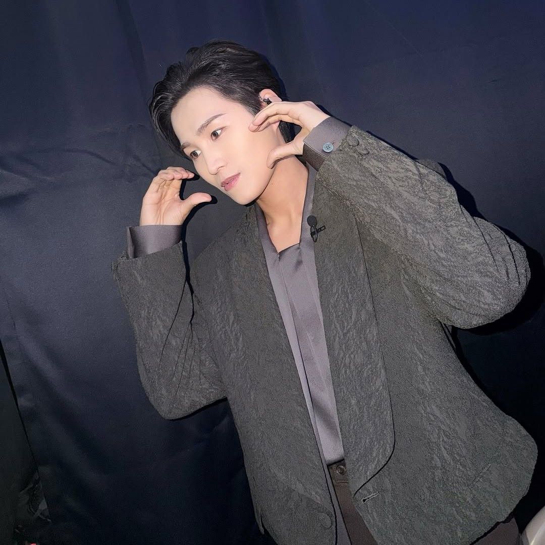 Cuplikan di balik layar dari Kim Heejae