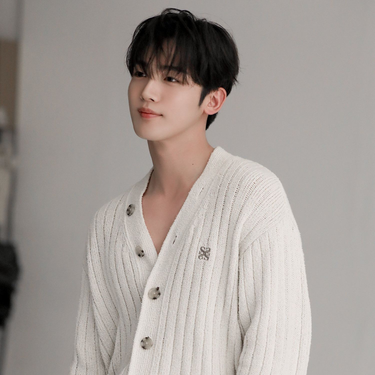 Recent activity shot of Kim Yohan