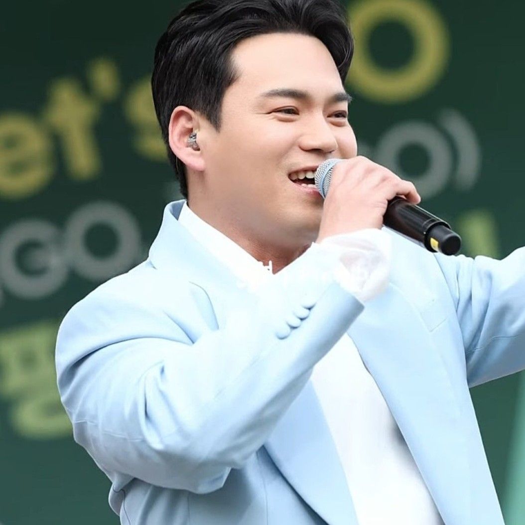 Latest photo of Lee Jung