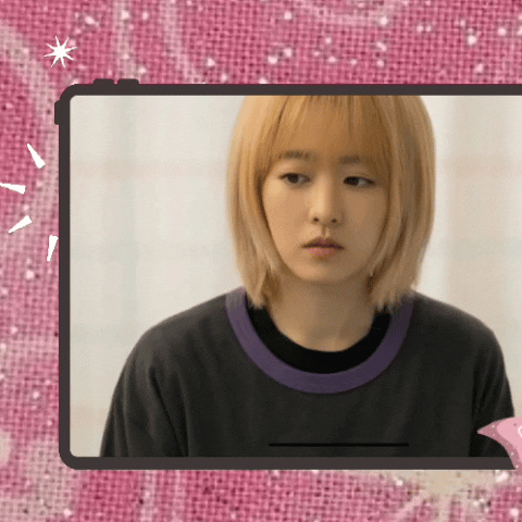 Behind-the-scenes cut of Park Boyoung