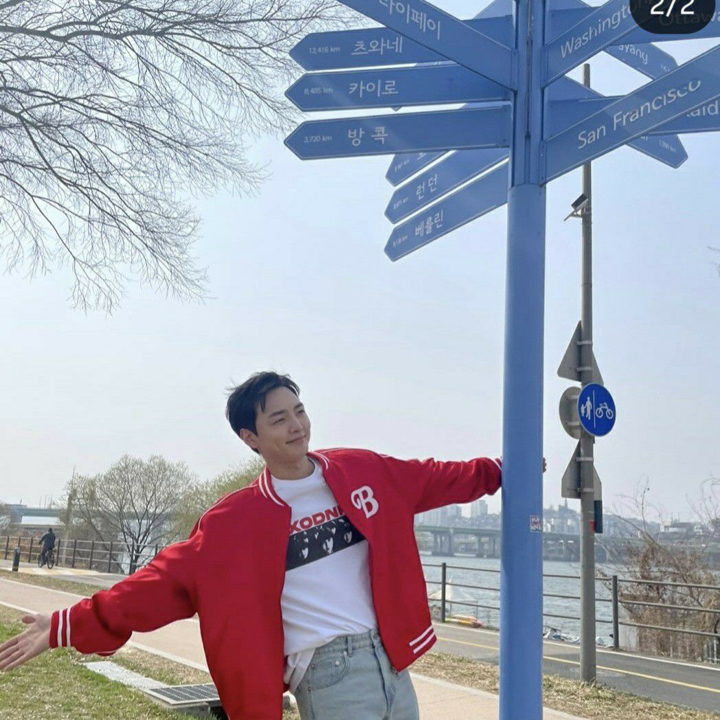 Behind-the-scenes cut of Kim Minjae