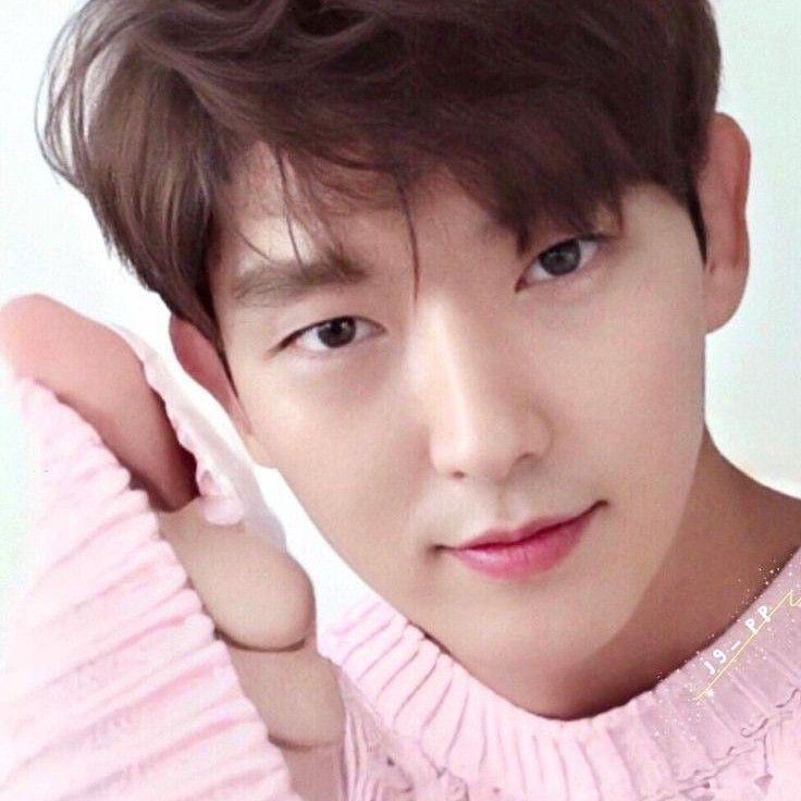 Latest photo of Lee Joongi