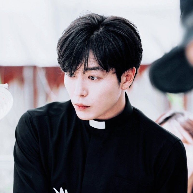 Recent activity shot of Kim Jaewook