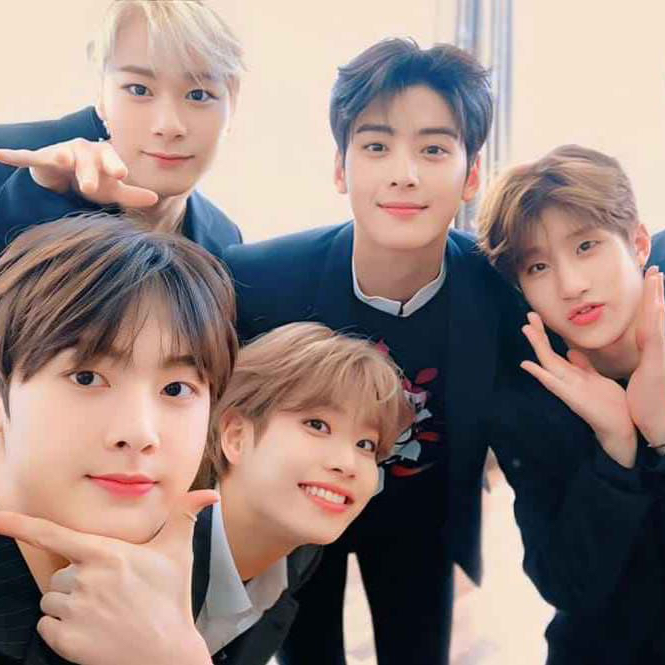 Behind-the-scenes cut of Cha Eunwoo