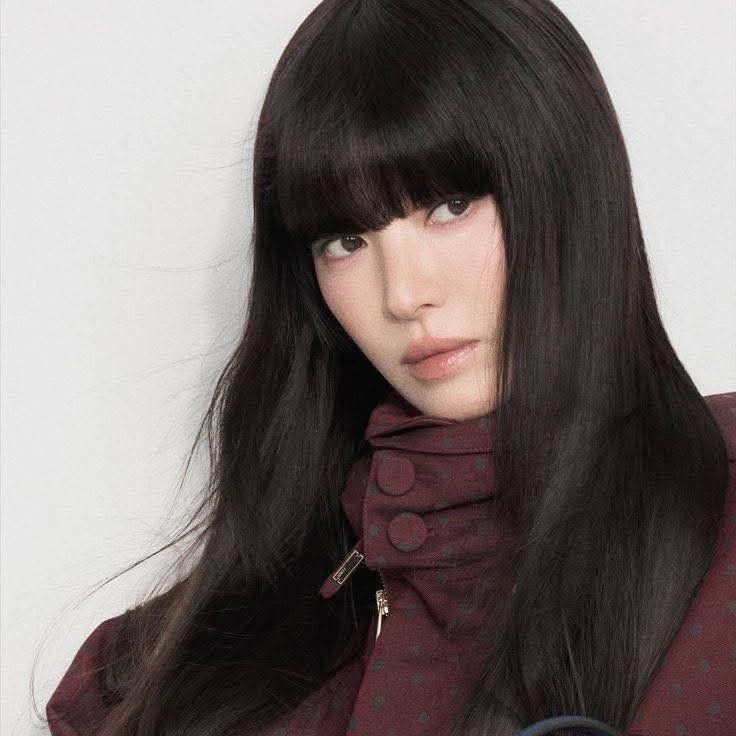 Behind-the-scenes cut of Song Hyekyo